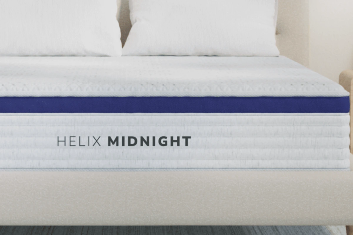 Helix Midnight mattress